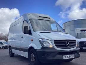MERCEDES-BENZ SPRINTER 2017 (67) at Peaks Trading Limited Burnley