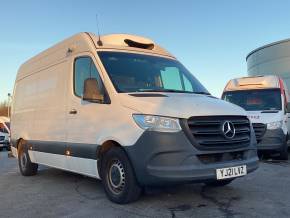 MERCEDES-BENZ SPRINTER 2022 (71) at Peaks Trading Limited Burnley